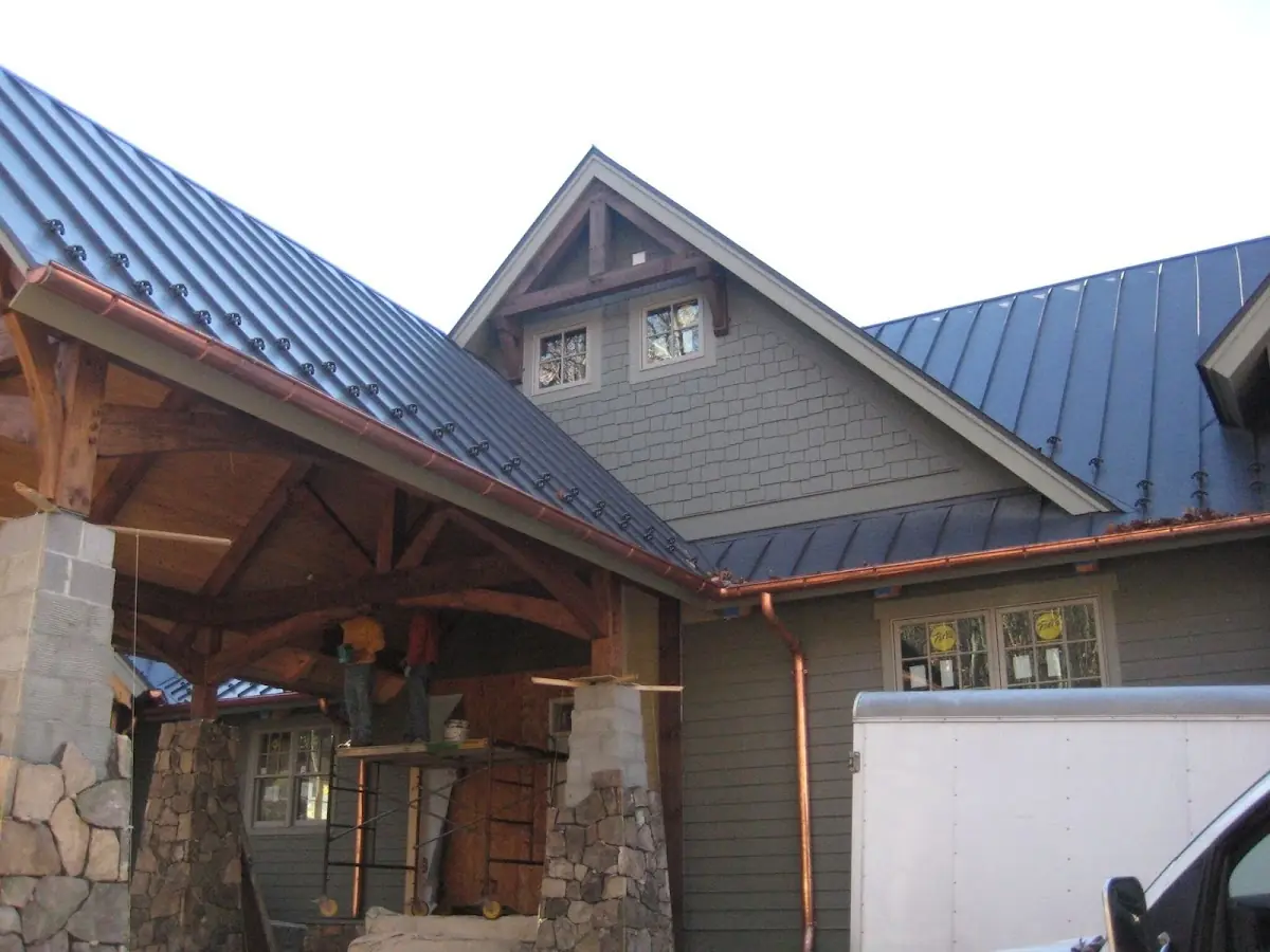 Craftsman Roofing team delivering quality roofing work in Sunrise Estates